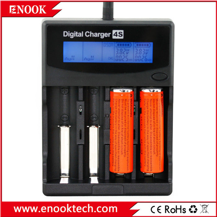 Smart 4 Slot AA AAA Pengisi baterai DC3.6V / 3.7V Pengisi baterai isi ulang
