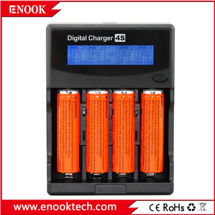 Smart 4 Slot AA AAA Pengisi baterai DC3.6V / 3.7V Pengisi baterai isi ulang