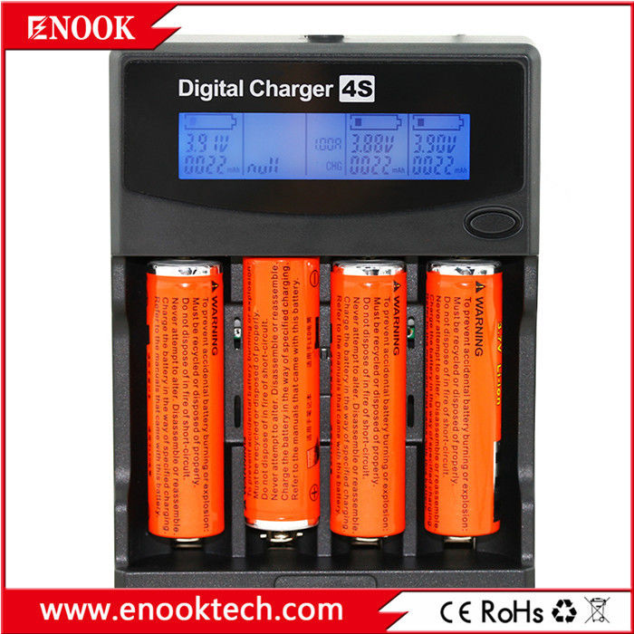 Smart 4 Slot AA AAA Pengisi baterai DC3.6V / 3.7V Pengisi baterai isi ulang