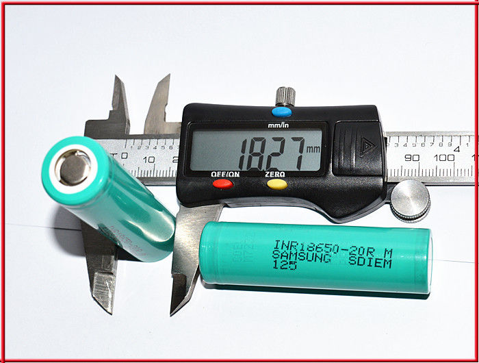 Di stok 18650 samsung 20R 3.7v 2000mah 18650 Lithium Baterai Li-ion isi ulang Untuk Baterai Paket